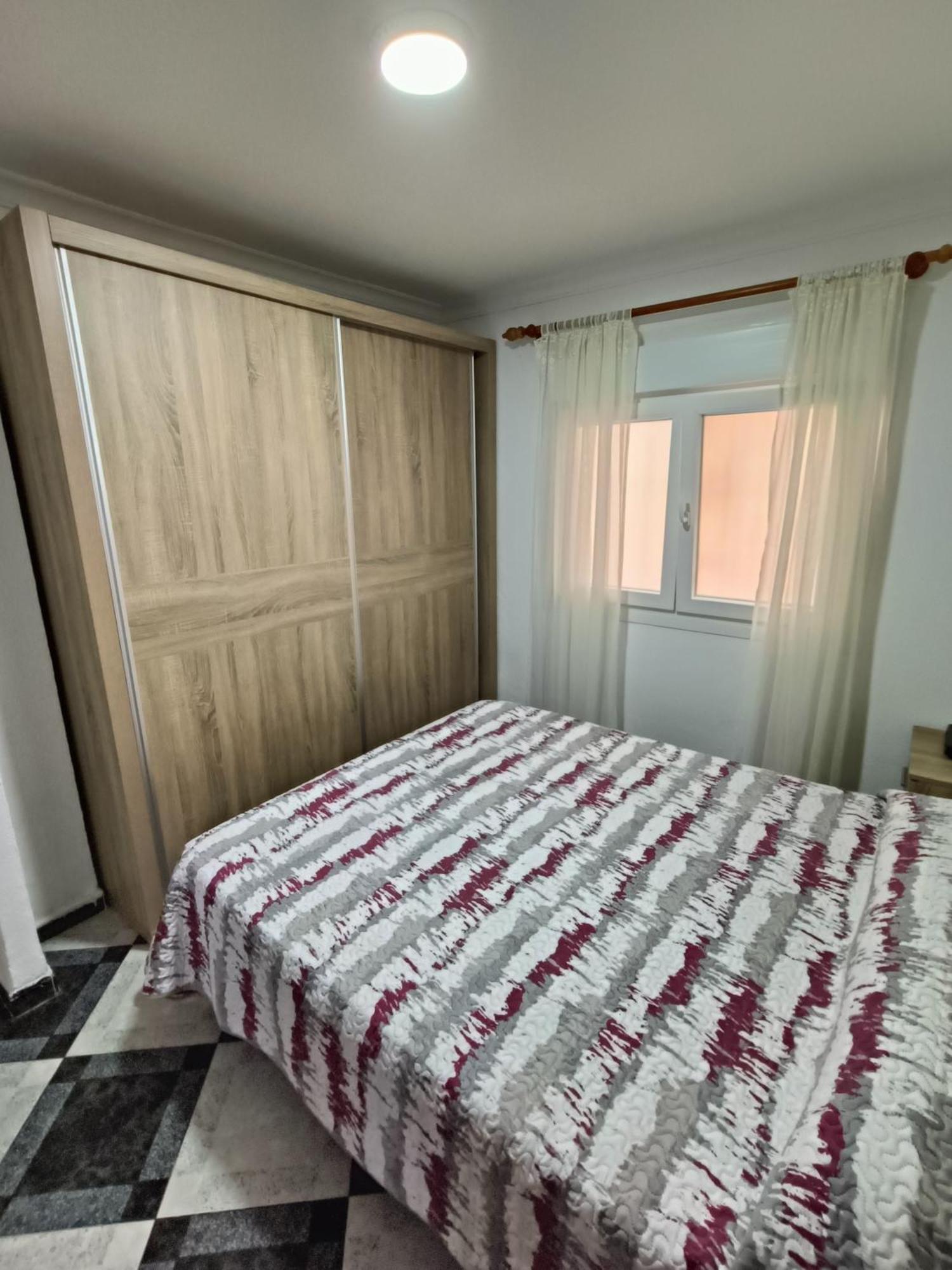 Piso Calidad Precio Junto A La Playa De La Victoria Apartment Cadiz Exterior photo