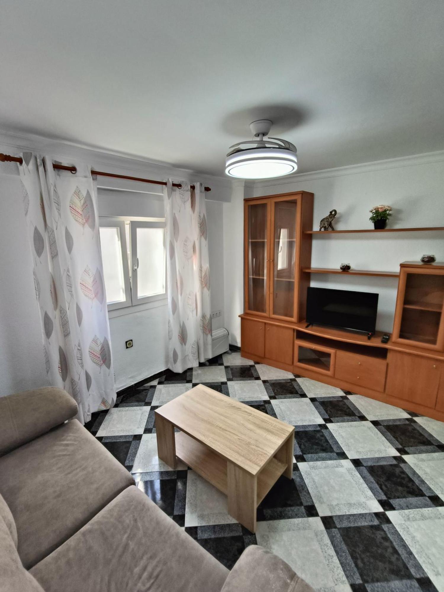 Piso Calidad Precio Junto A La Playa De La Victoria Apartment Cadiz Exterior photo